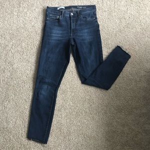 Women’s Gap 28L High Rise Resolution True Skinny